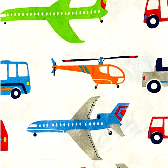 Pottery Barn Kids Brody Colorful Cotton Cars Trucks Planes Twin flat Sheet - Picture 2 of 4